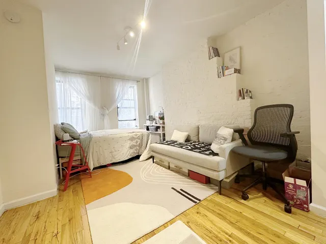 327 East 54th Street