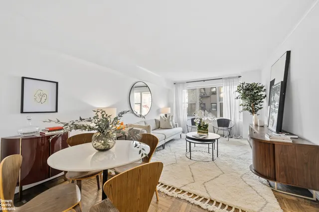 33 Greenwich Avenue