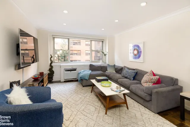 233 East 70th Street
