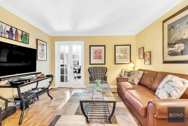 360 East 72nd Street