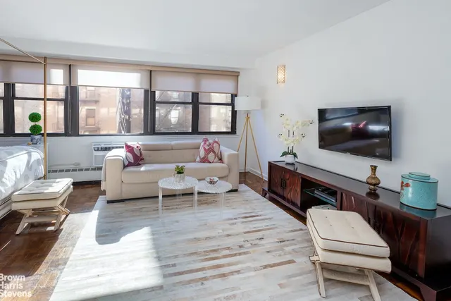 210 East 15th Street