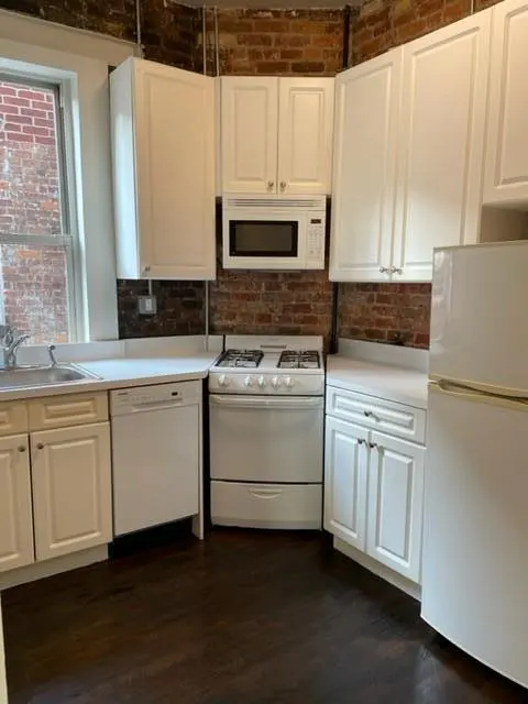 234-236 Thompson Street
