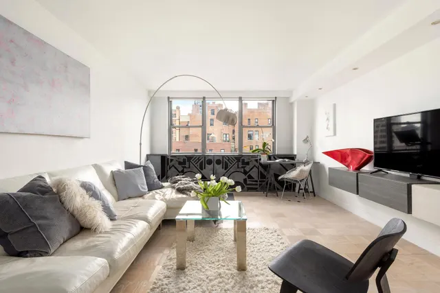 32 Gramercy Park South