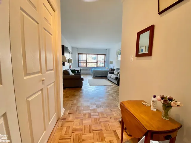 405 East 63rd Street