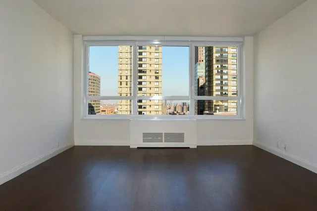 200 East 94th Street