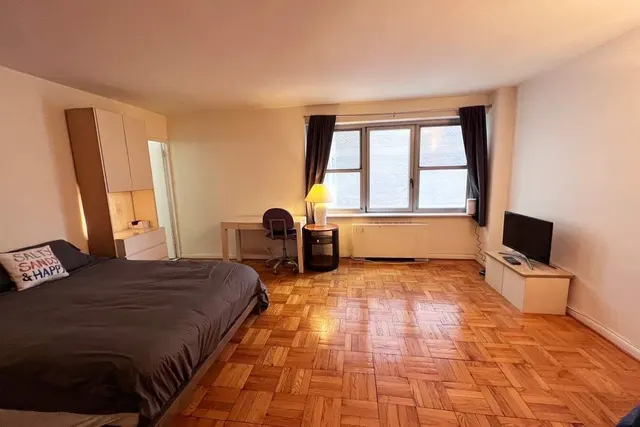 77 West 55th Street