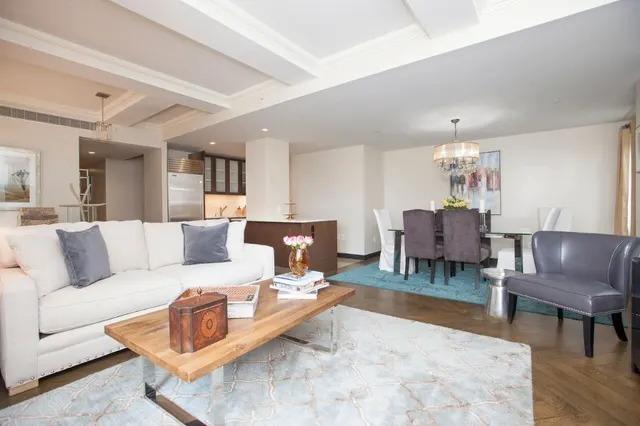 160 Central Park South