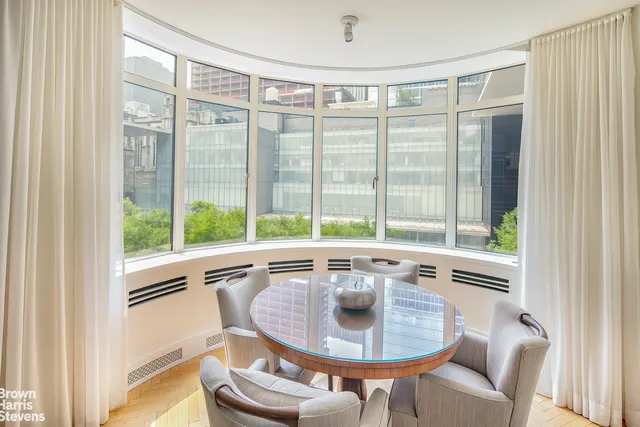 24 West 55th Street