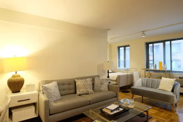 425 East 63rd Street