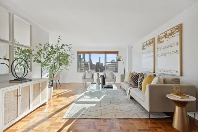 360 East 72nd Street