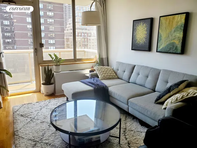 200 East 89th Street