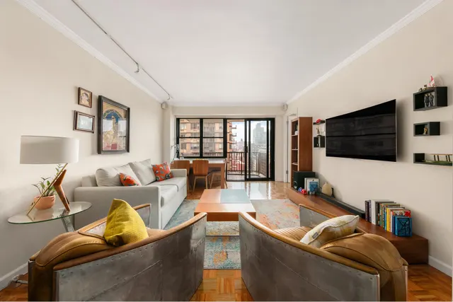 345 East 80th Street