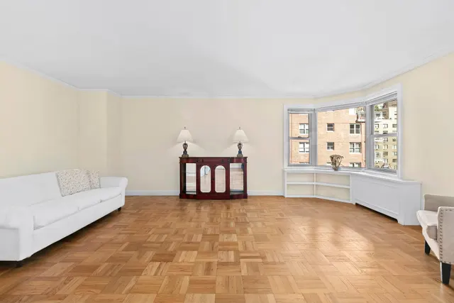 360 East 72nd Street