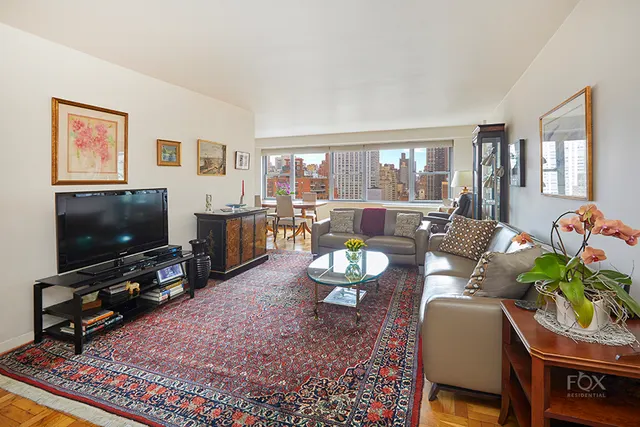 360 East 72nd Street