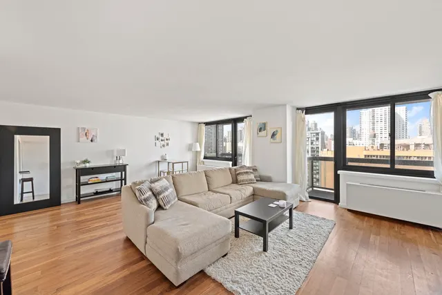 515 East 72nd Street
