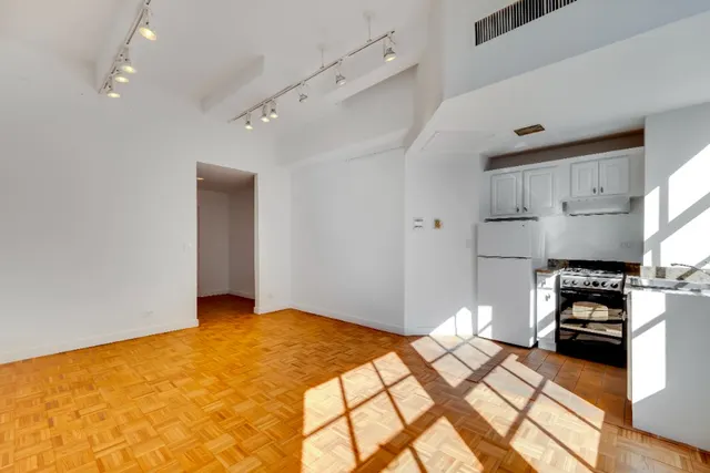 113 Fourth Avenue