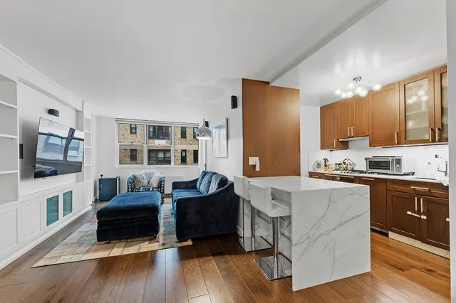 222 East 80th Street