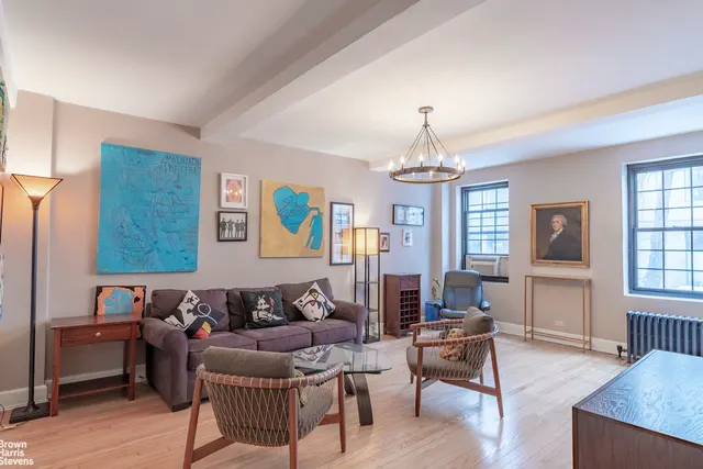 102 East 22nd Street