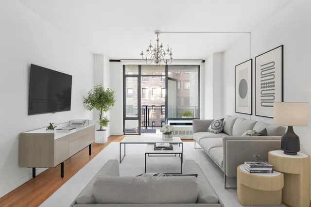 148 East 24th Street