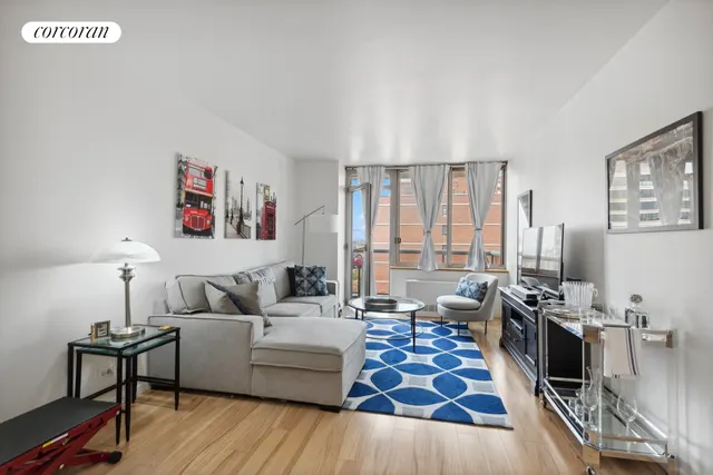 200 East 89th Street