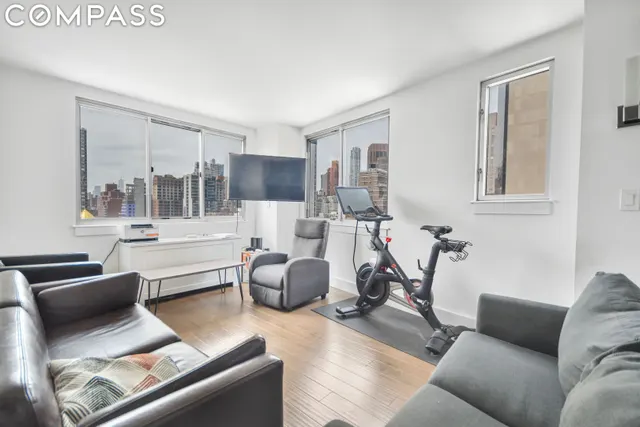 308 East 38th Street