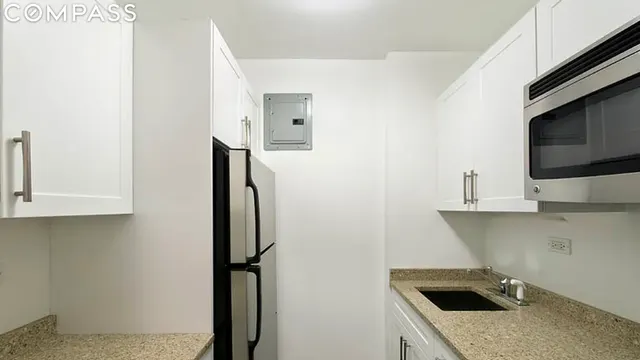 320 East 58th Street
