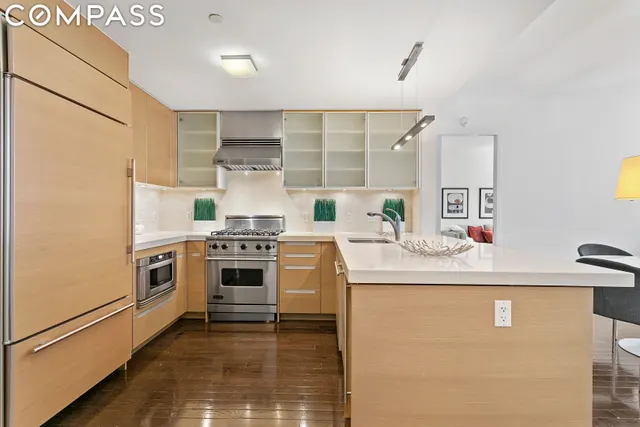 462 West 58th Street