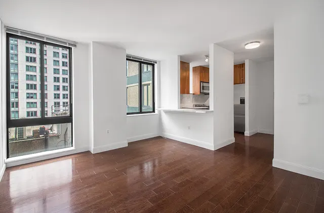 290 Third Avenue