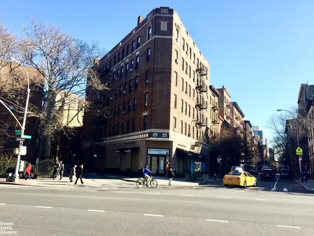 1 Minetta Street