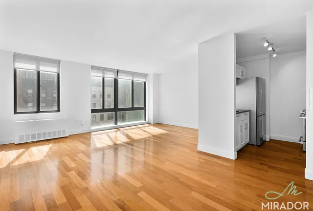 290 Third Avenue