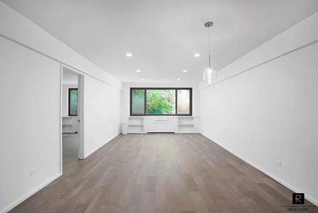 425 East 63rd Street