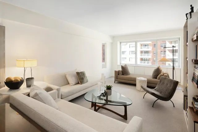 45 Sutton Place South