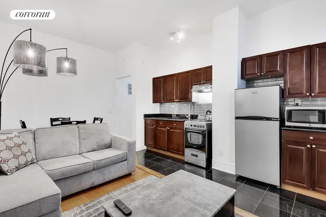 418 Central Park West