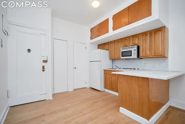 1059 Second Avenue