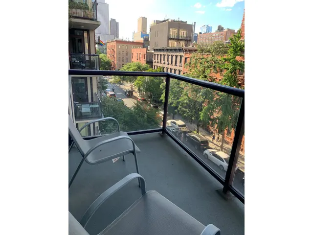 350 West 53rd Street