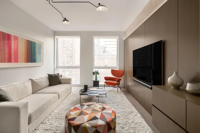 150 East 23rd Street
