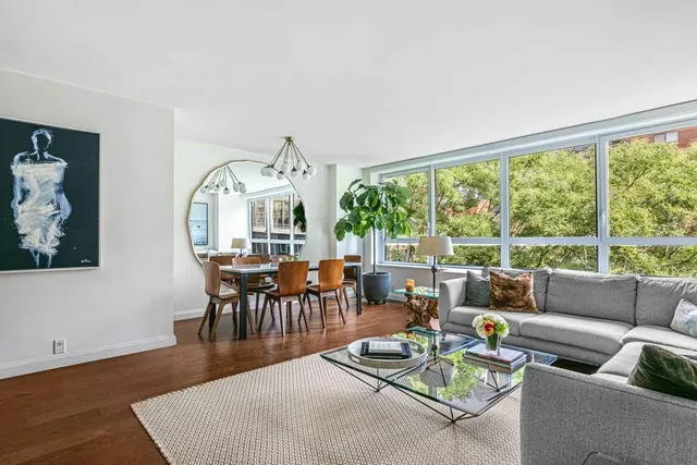 200 East 94th Street