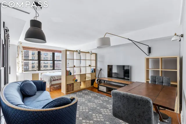 345 East 81st Street