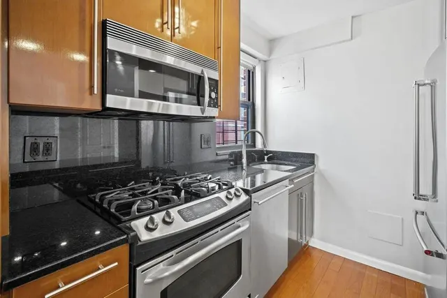 301 East 63rd Street