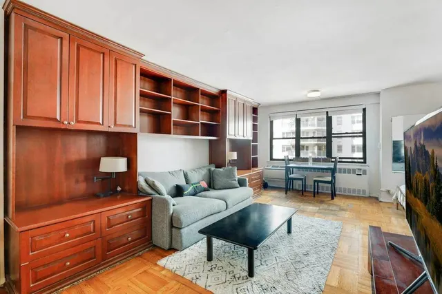 301 East 63rd Street