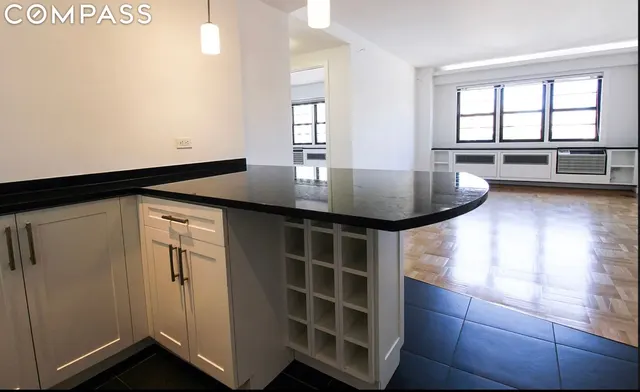 320 East 58th Street