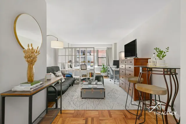 220 East 54th Street