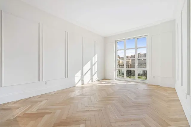 250 East 21st Street
