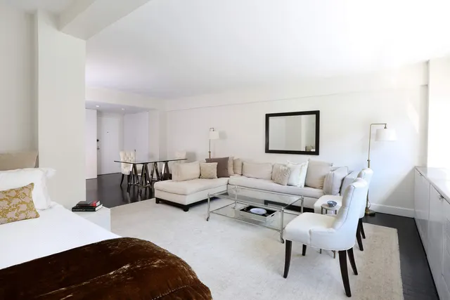 20 East 68th Street