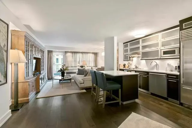 300 East 71st Street