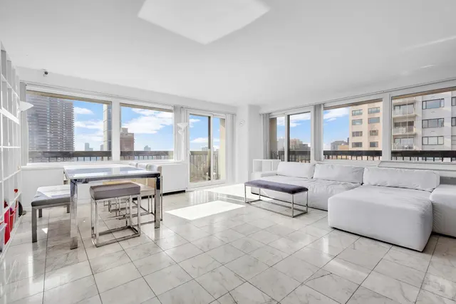 300 East 59th Street