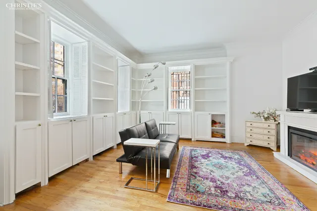 45 East 9th Street