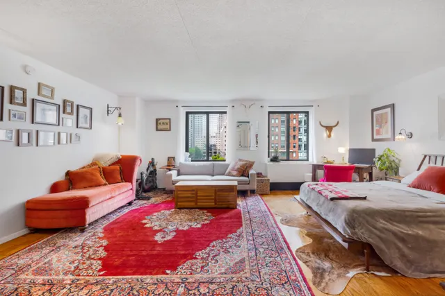 280 Rector Place