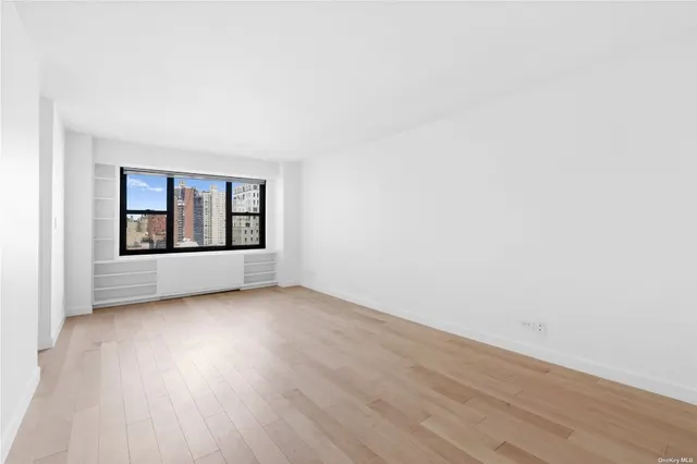 345 East 80th Street