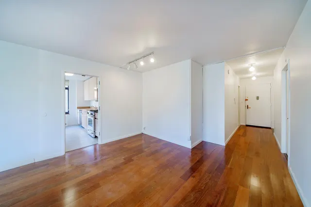 400 East 70th Street
